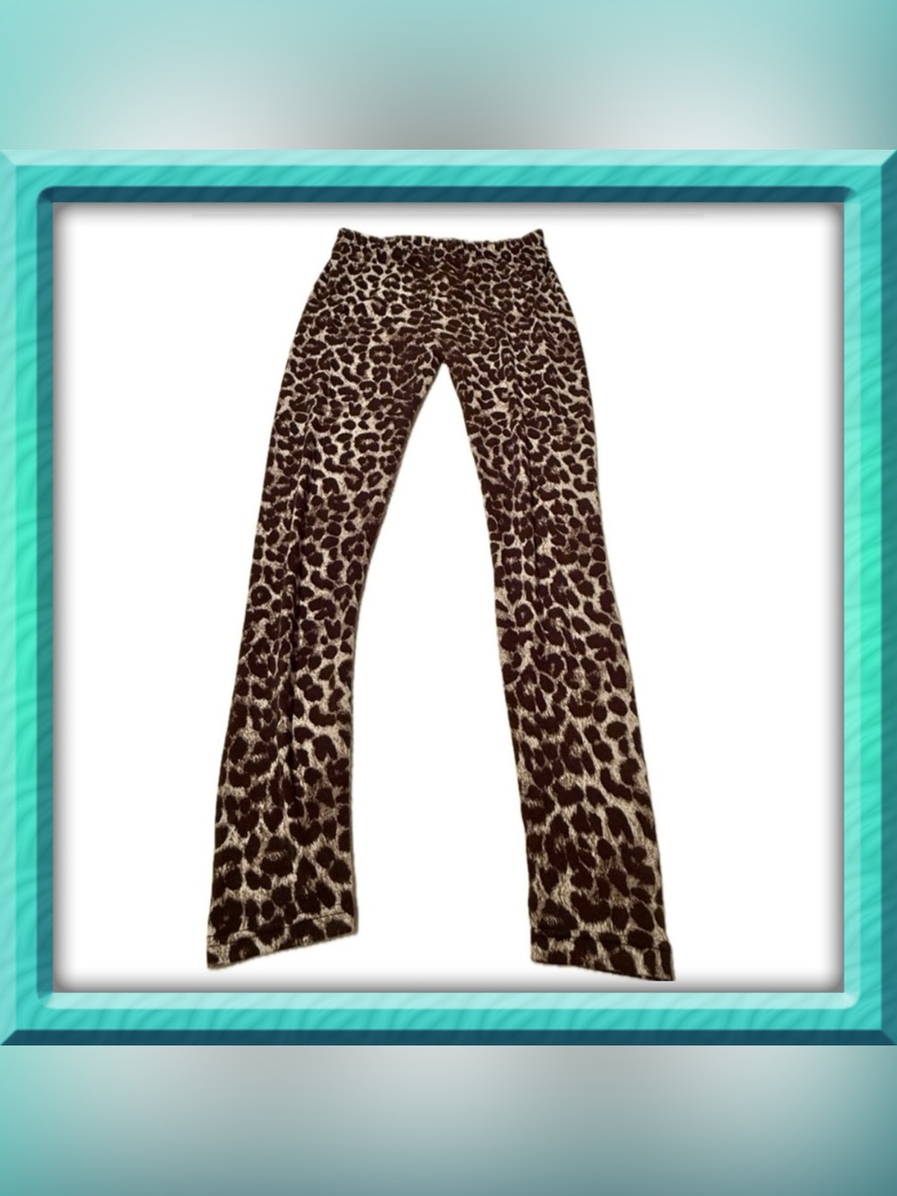 Leggings pajama pants long underwear - thin - Leopard print. Size large.